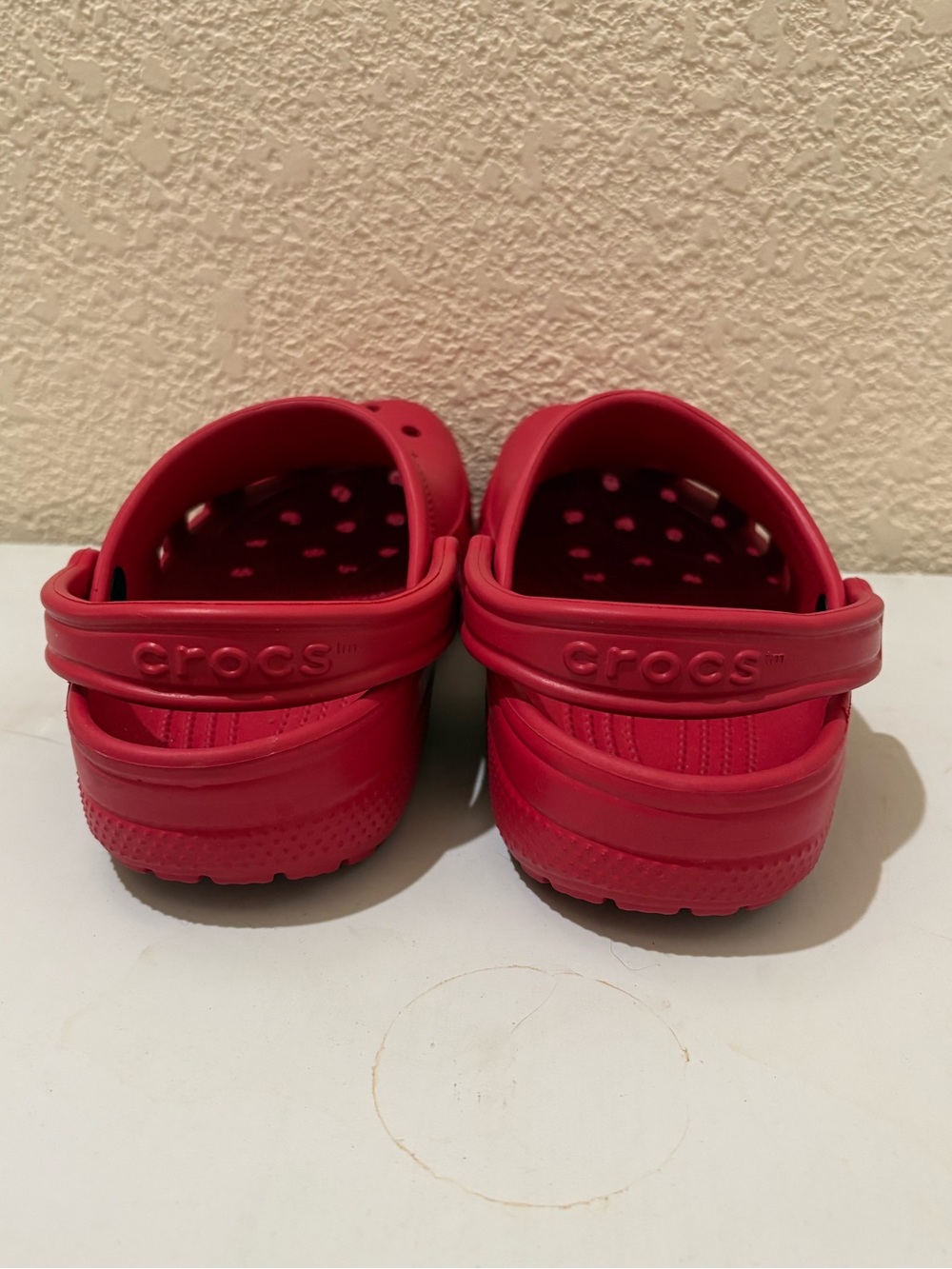 Crocs Classic Varsity Red Clogs - Picture 5 of 5